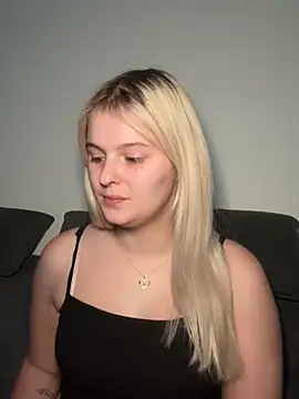 Allylove03 online show from February 2026 03:29:02 PM