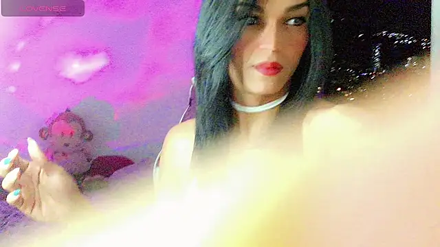 Ms-Zoehans online show from October 2025 01:39:01 AM