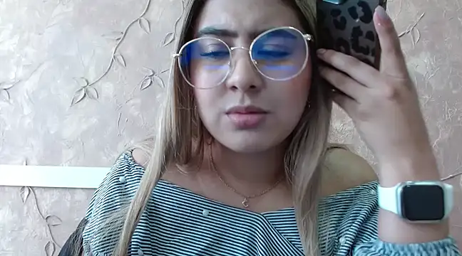 Miabonnett  online show from February 2025 03:10:02 PM