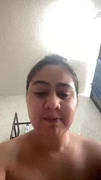 Miabonnett  online show from February 2026 01:55:01 PM