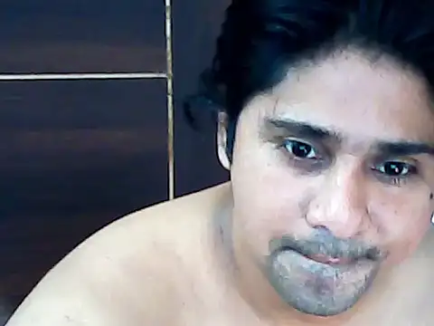 Snapshot of rockkohunterr chatting on September 2025 05:23:02 AM rockkohunterr online show from September 2025 05:23:02 AM