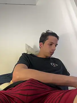 CamiloXx04 online show from January 2025 09:23:02 PM