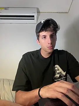 CamiloXx04 online show from February 2025 03:11:02 AM