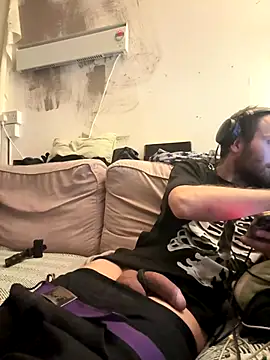 pervy devil online show from December 2025 09:30:02 PM