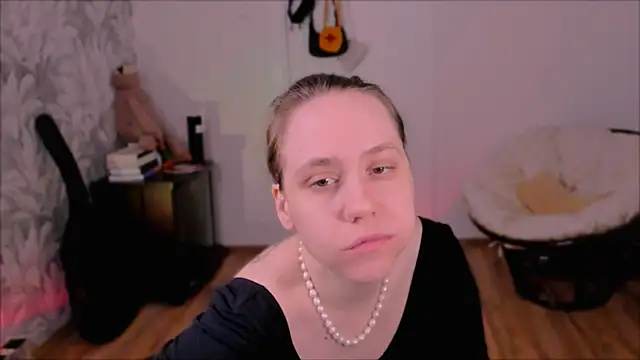 Malinax online show from March 2026 01:34:01 PM