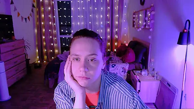 Malinax online show from February 2026 04:55:01 AM