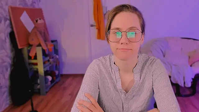 Malinax online show from May 2026 01:47:02 PM