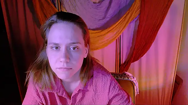 Malinax online show from November 2025 10:37:01 PM