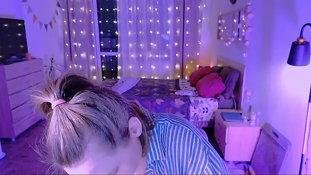 Malinax online show from February 2026 05:05:01 AM