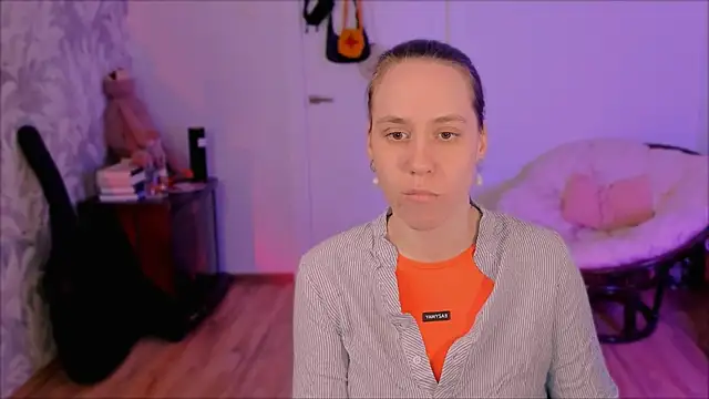 Malinax online show from April 2026 01:50:02 PM