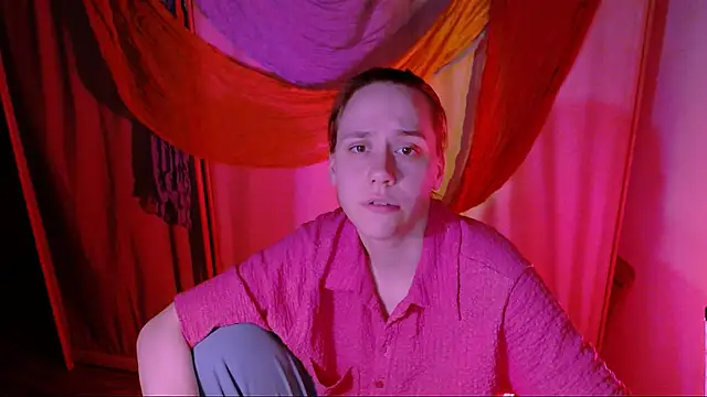 Malinax online show from November 2025 10:26:02 PM