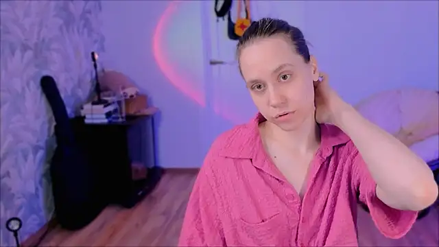 Malinax online show from March 2026 01:47:01 PM