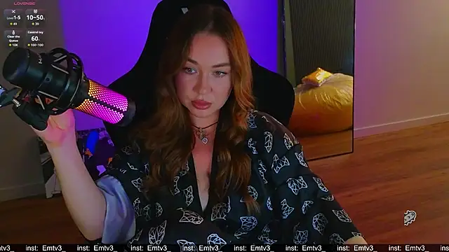 Emili1- online show from July 2026 09:32:01 AM