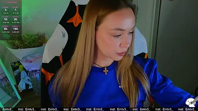 Emili1- online show from January 2026 12:30:01 PM