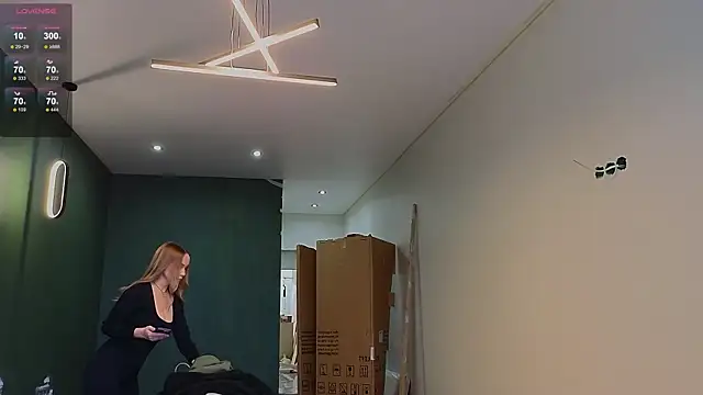 Emili1- online show from January 2026 12:44:02 PM