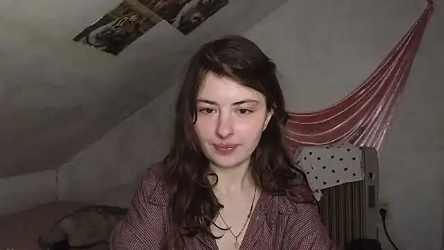 MAMA69LAMA online show from March 2026 07:39:01 PM