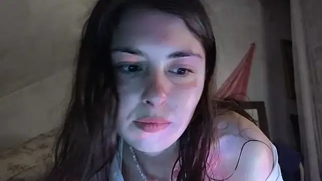 MAMA69LAMA online show from May 2026 11:47:02 PM