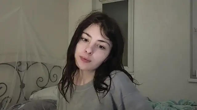 MAMA69LAMA online show from January 2025 11:10:02 PM