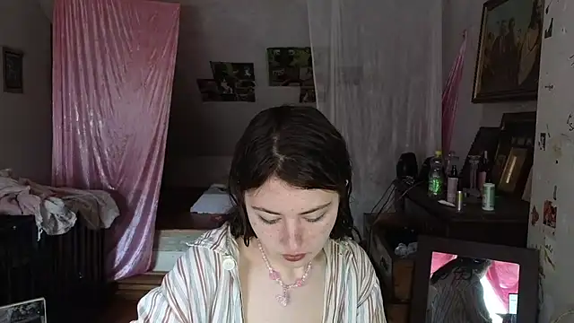 MAMA69LAMA online show from May 2026 11:10:02 AM