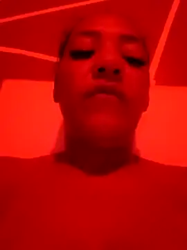 Grazzy85 online show from December 2024 06:22:02 PM