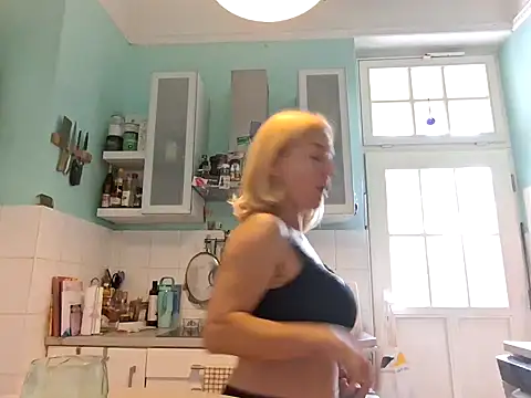 FrauleinSchmitt online show from September 2025 10:00:01 AM