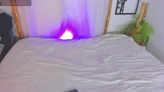  RedMoon online show from October 2025 08:51:02 PM