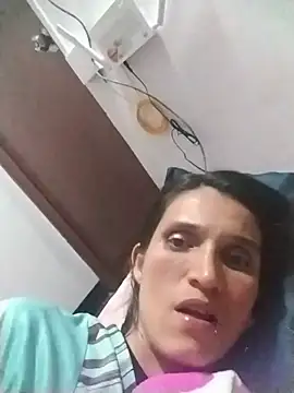 Snapshot of Nathasha_LatinHot chatting on October 2025 07:20:02 AM Nathasha LatinHot online show from October 2025 07:20:02 AM