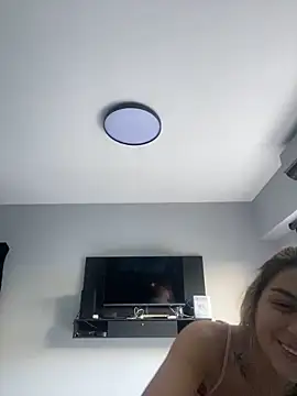 Snapshot of emma_oxford chatting on March 2025 01:34:01 PM emma oxford online show from March 2025 01:34:01 PM