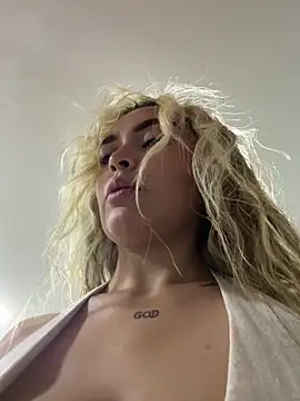 emma oxford online show from March 2026 10:36:01 PM