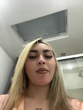 emma oxford online show from April 2026 12:01:02 AM