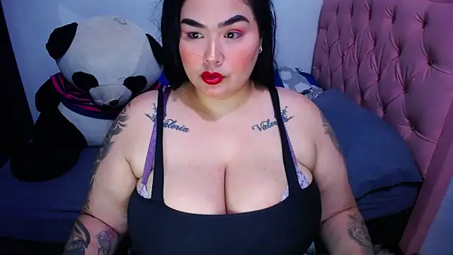 Fernanda Big Boobs online show from June 2026 06:08:02 PM