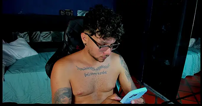 kenintoro online show from December 2025 07:31:01 PM