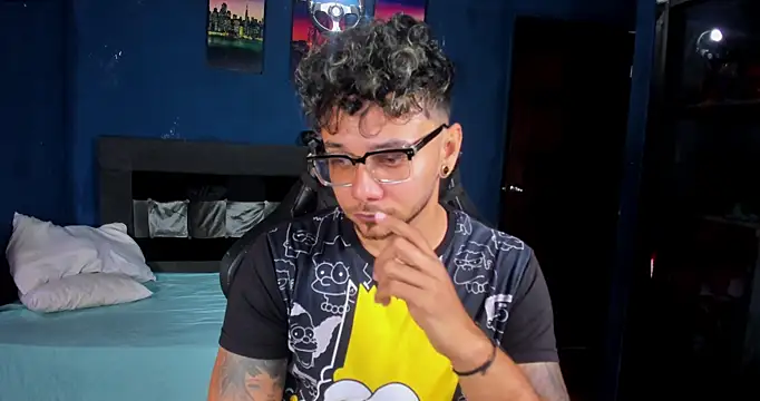 kenintoro online show from December 2025 07:51:02 PM