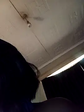 Snapshot of freaky_belle chatting on October 2025 04:14:01 AM freaky belle online show from October 2025 04:14:01 AM