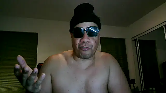 pimpdaddy4ever online show from February 2025 11:13:02 PM