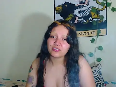 sweetiee mary online show from December 2025 08:20:01 PM