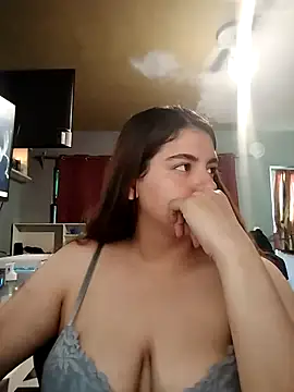 Carandrew online show from April 2026 02:43:02 PM