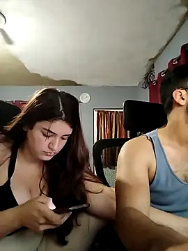 Snapshot of Carandrew chatting on November 2025 04:22:01 AM Carandrew online show from November 2025 04:22:01 AM