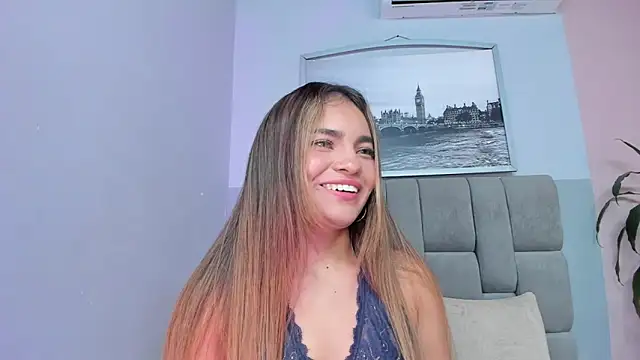 Snapshot of selene_tylor_ chatting on June 2026 09:09:01 PM selene tylor online show from June 2026 09:09:01 PM