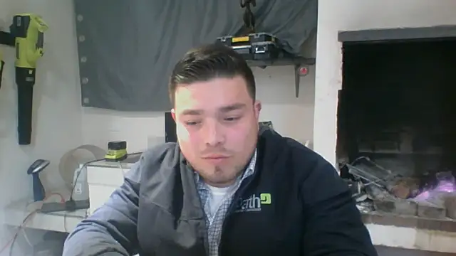 Snapshot of DirtyRcride chatting on January 2025 05:59:02 AM DirtyRcride online show from January 2025 05:59:02 AM