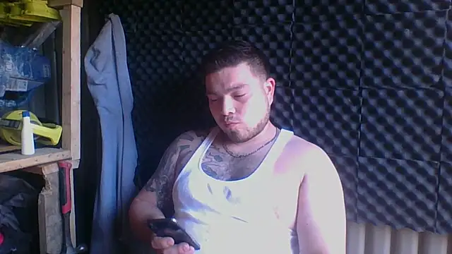 Snapshot of DirtyRcride chatting on February 2025 07:25:01 PM DirtyRcride online show from February 2025 07:25:01 PM