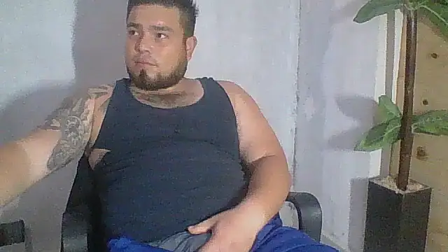Snapshot of DirtyRcride chatting on September 2025 02:45:02 PM DirtyRcride online show from September 2025 02:45:02 PM