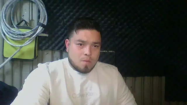 Snapshot of DirtyRcride chatting on March 2025 07:36:01 AM DirtyRcride online show from March 2025 07:36:01 AM
