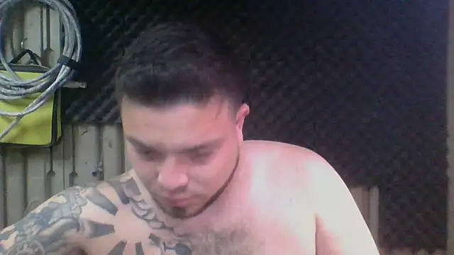 Snapshot of DirtyRcride chatting on March 2025 03:51:02 PM DirtyRcride online show from March 2025 03:51:02 PM