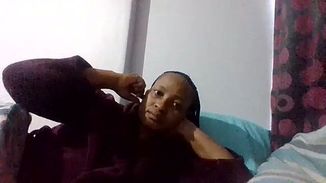 BabeAssXX online show from October 2025 04:03:01 AM