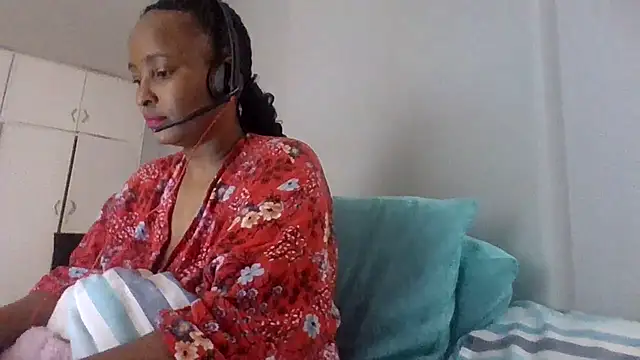 BabeAssXX online show from September 2025 01:21:01 PM