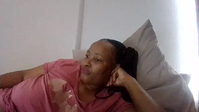 BabeAssXX online show from November 2025 01:23:02 PM