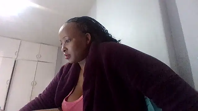 BabeAssXX online show from October 2025 03:37:02 PM