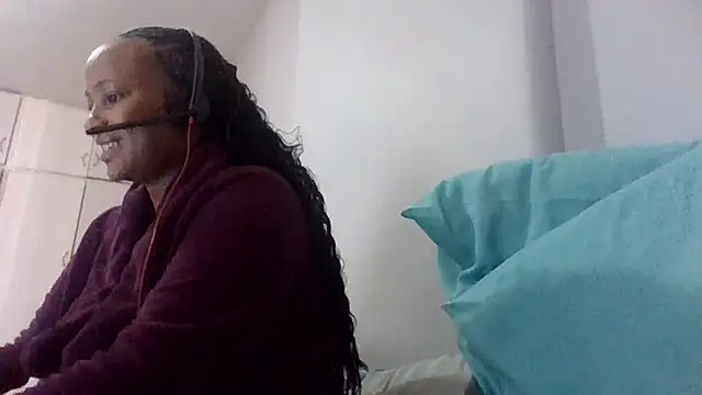 BabeAssXX online show from October 2025 07:21:01 AM