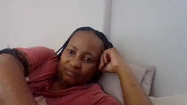 BabeAssXX online show from November 2025 05:28:01 AM